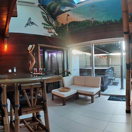 La Kaz Rhumantique Sauna And Spa Privatif La Rivière-Saint-Sauveur エクステリア 写真