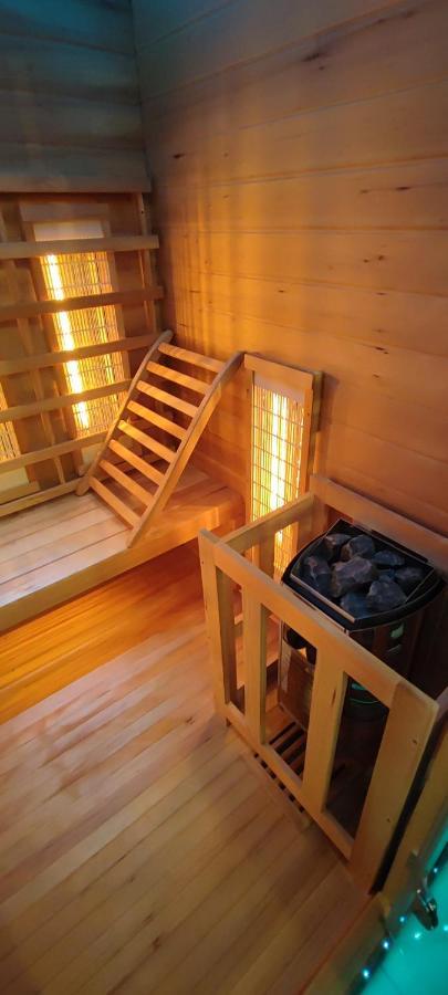 La Kaz Rhumantique Sauna And Spa Privatif La Rivière-Saint-Sauveur エクステリア 写真